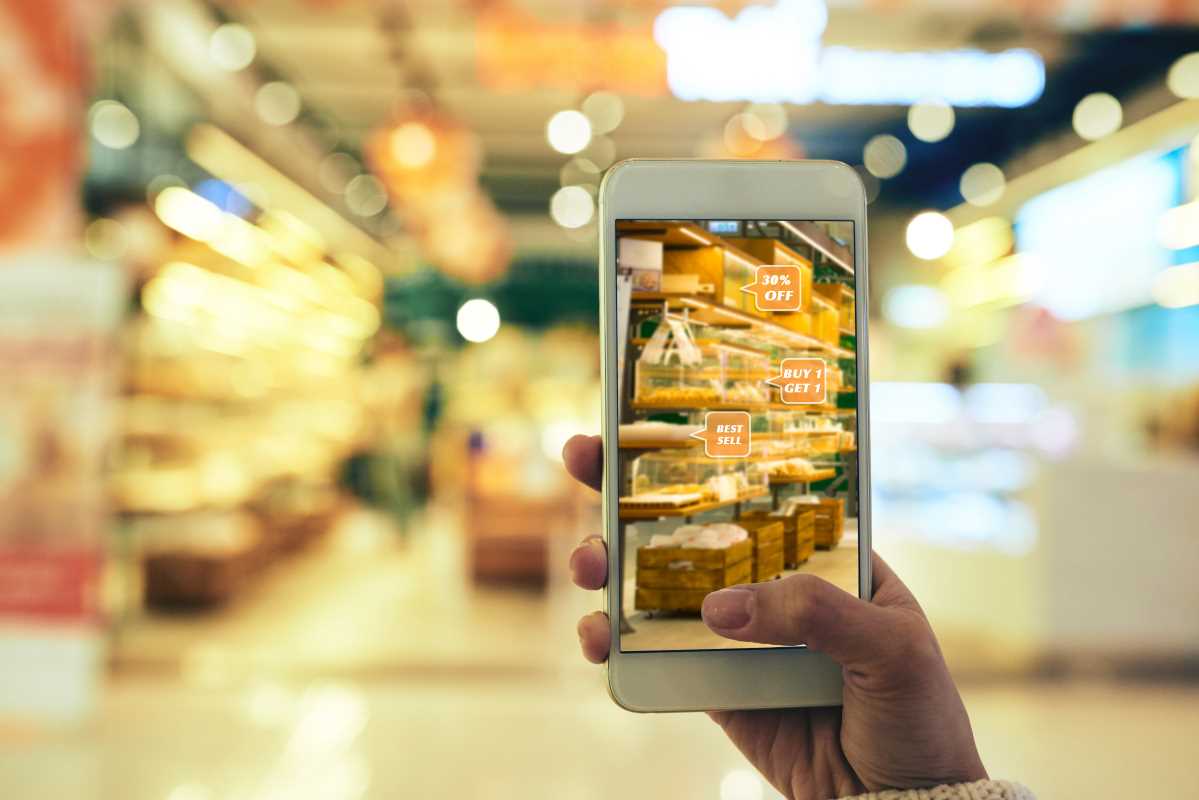 How Augmented Reality Is Transforming Online Shopping