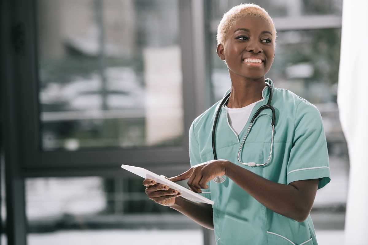 How Tech Is Revolutionizing the Healthcare Industry